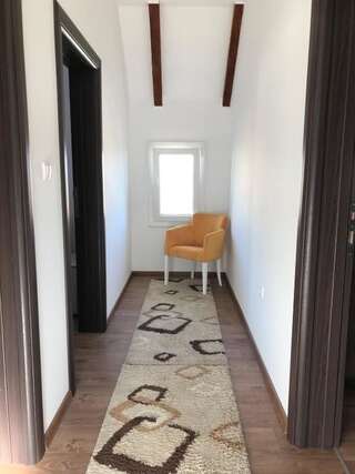 Дома для отпуска Guest House Markovic Lovcen Цетине Дом с 3 спальнями-31